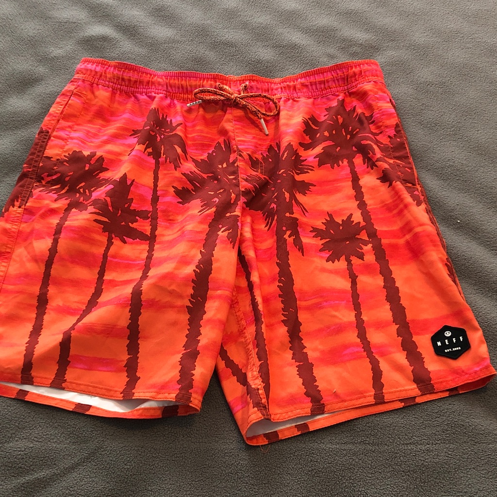 Neff Unisex Mens Large Pink Orange Tropical Palms Swim Shorts  Board Shorts